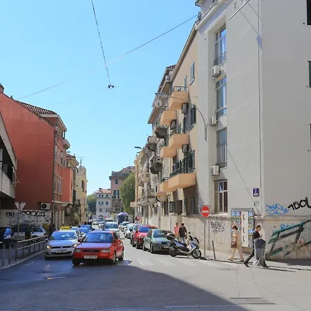 With Wifi - 14868 Apartment Split
